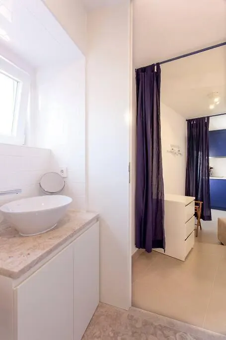 Sao Vicente 5 - Historic Flat In Central Lisboa 0*,